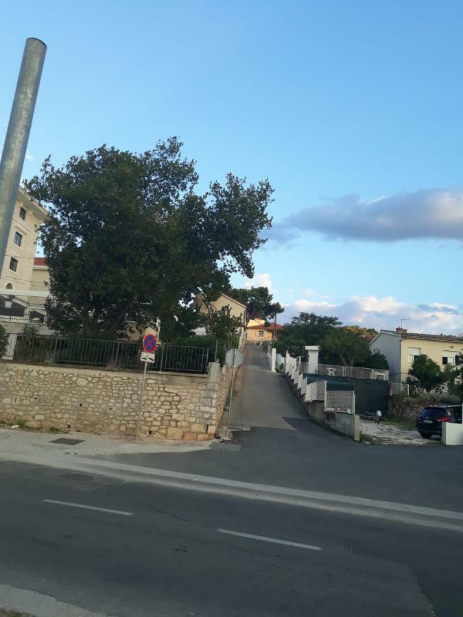 Apartment Dinka Trogir Exterior foto