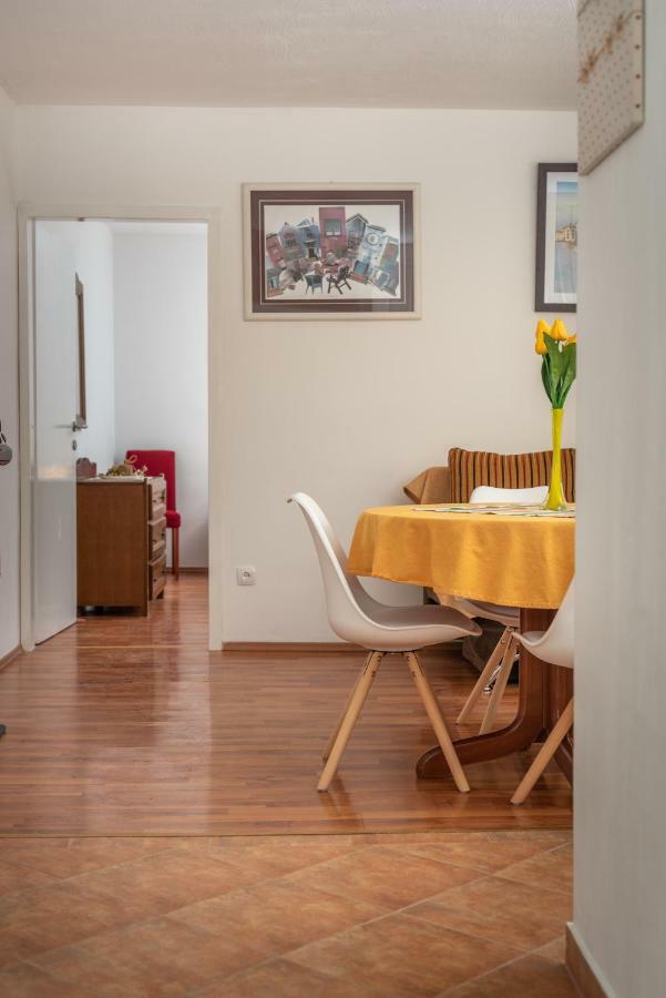 Apartment Dinka Trogir Exterior foto